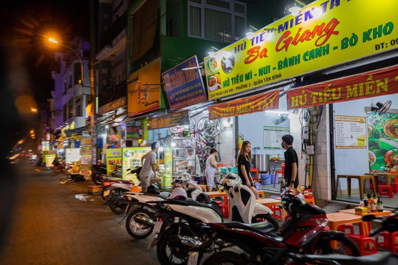 Airport Saigon Hotel - Gan Am Thuc Dem Cho Pham Van Hai Ho-Chi-Minh-Stadt Exterior foto